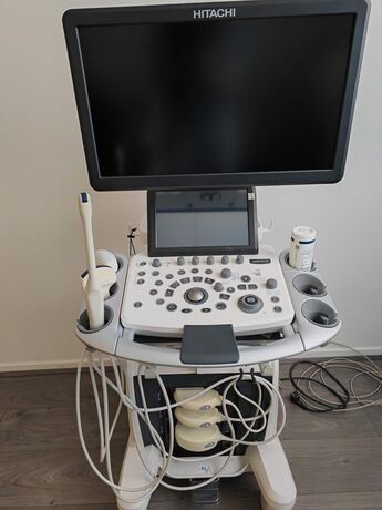 echographe hitachi-Arietta 65 4D reconditionné 3 sondes