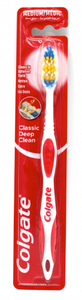 C1755 COLGATE Brosse à Dent Classic Deep Clean Medium